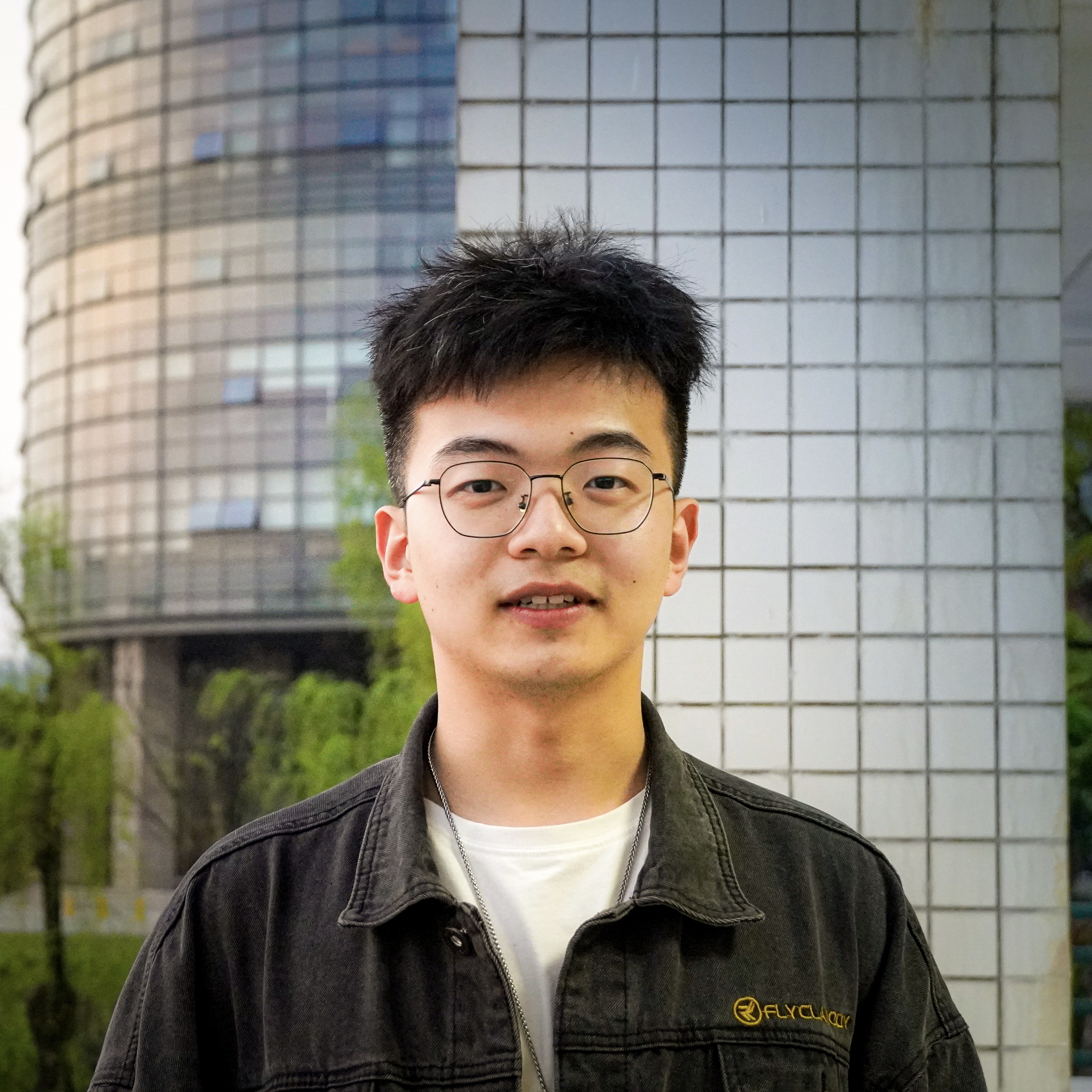 Hengjia Yu 尉恒嘉